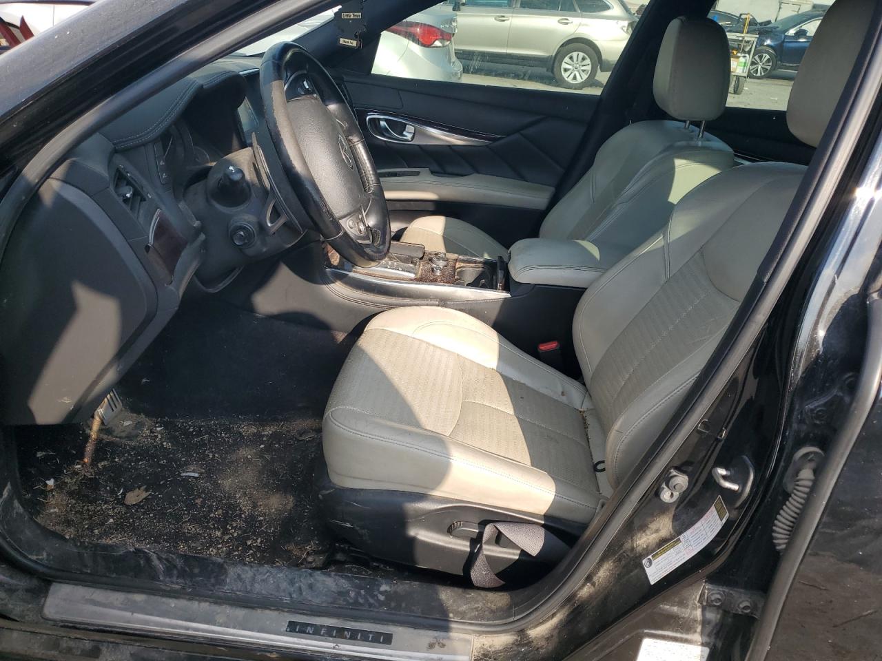 2016 Infiniti Q70 3.7 VIN: JN1BY1AR2GM270129 Lot: 84978735