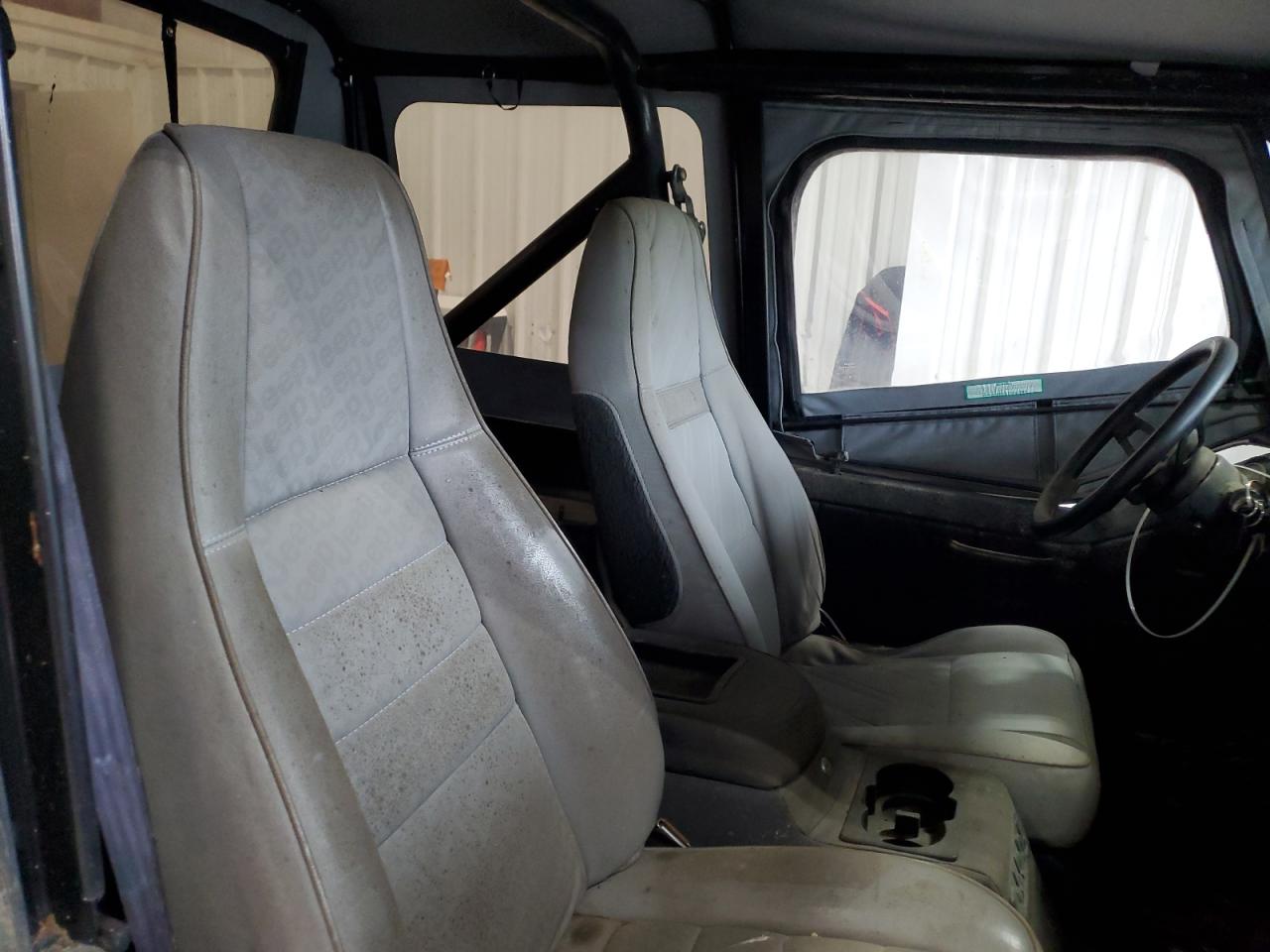 1991 Jeep Wrangler / Yj VIN: 2J4FY29S7MJ114438 Lot: 86594015