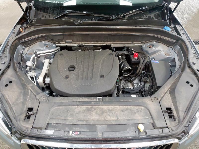 2022 VOLVO XC90 CORE B5 MHEV AWD AUT 
