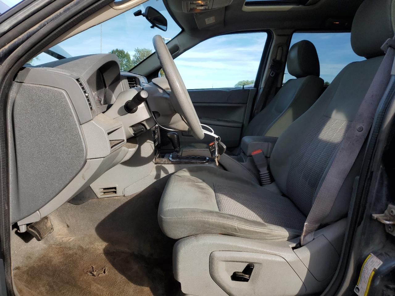 2007 Jeep Grand Cherokee Laredo VIN: 1J8GR48K27C603857 Lot: 82194735