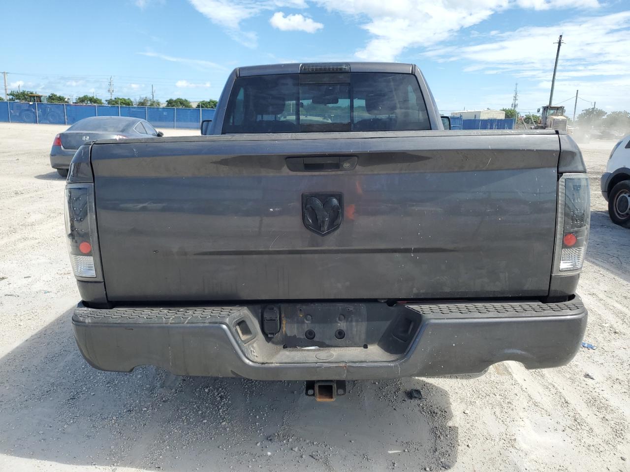 2022 Ram 1500 St VIN: 3C6JR6AT1EG244949 Lot: 82486945