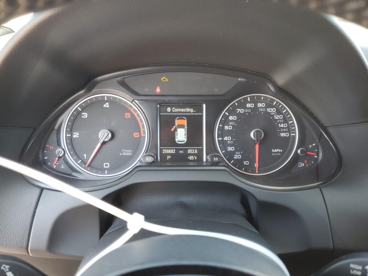 2015 Audi Q5 Tdi Premium Plus VIN: WA1CMAFP5FA102709 Lot: 82396505