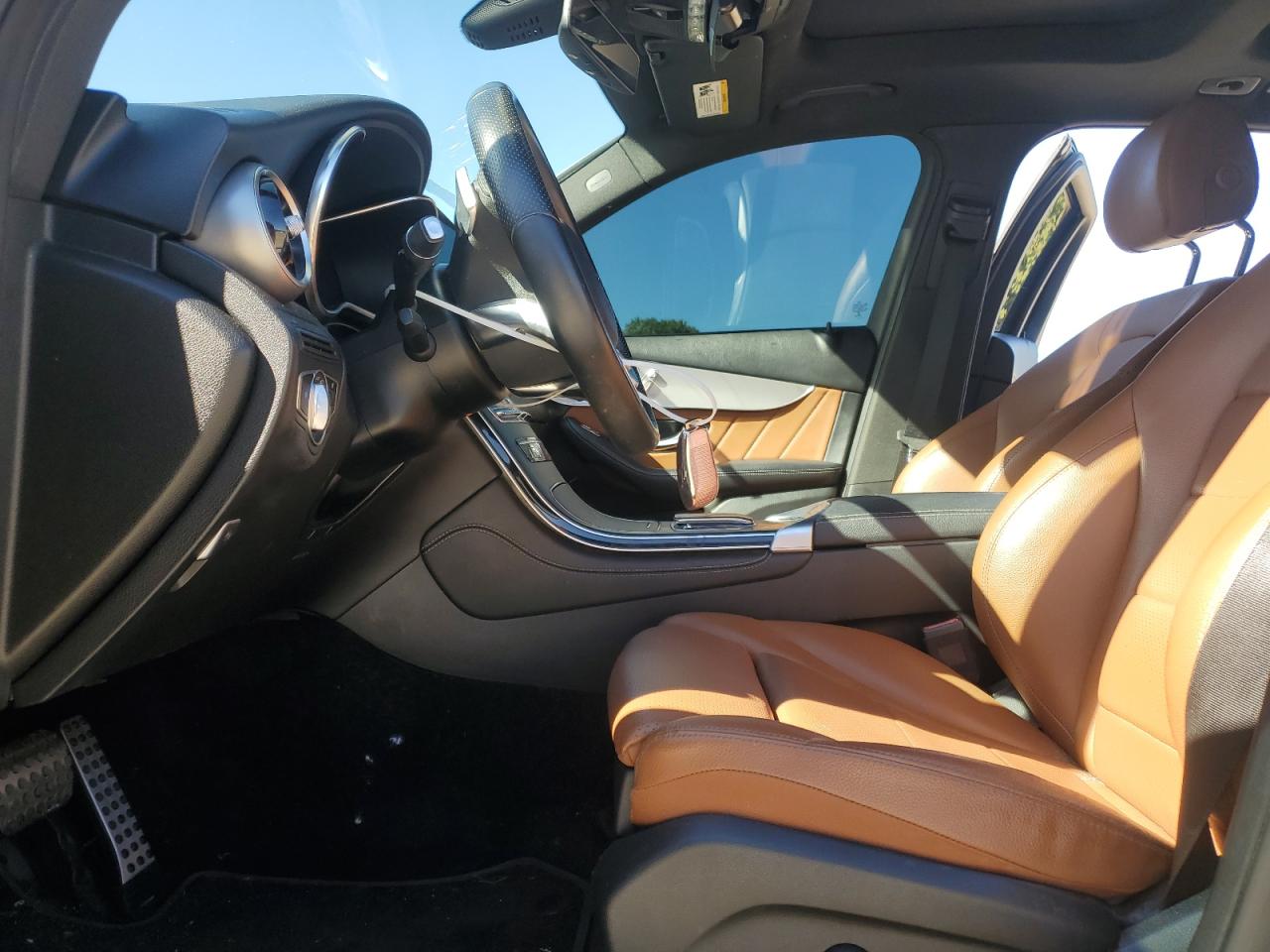 2020 Mercedes-Benz Glc 300 VIN: W1N0G8DB6LF810118 Lot: 87045265