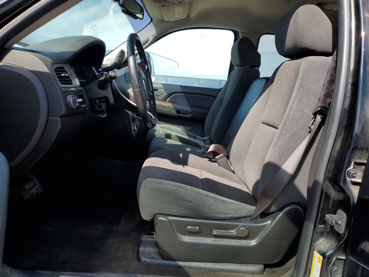 2007 GMC Yukon VIN: 1GKFC13J67J384158 Lot: 86288795