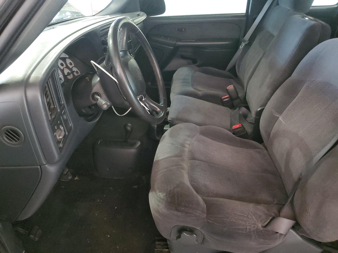 2001 Chevrolet Silverado K1500 VIN: 2GCEK19T811115227 Lot: 84865955