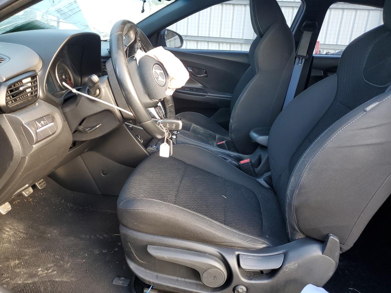 2019 Hyundai Veloster N VIN: KMHT36AH2KU001976 Lot: 85269455