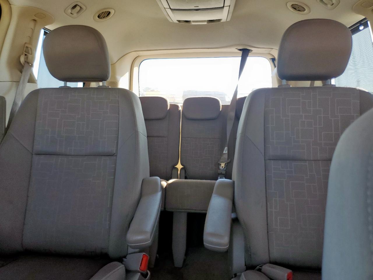 2009 Volkswagen Routan Se VIN: 2V8HW341X9R554871 Lot: 82442825