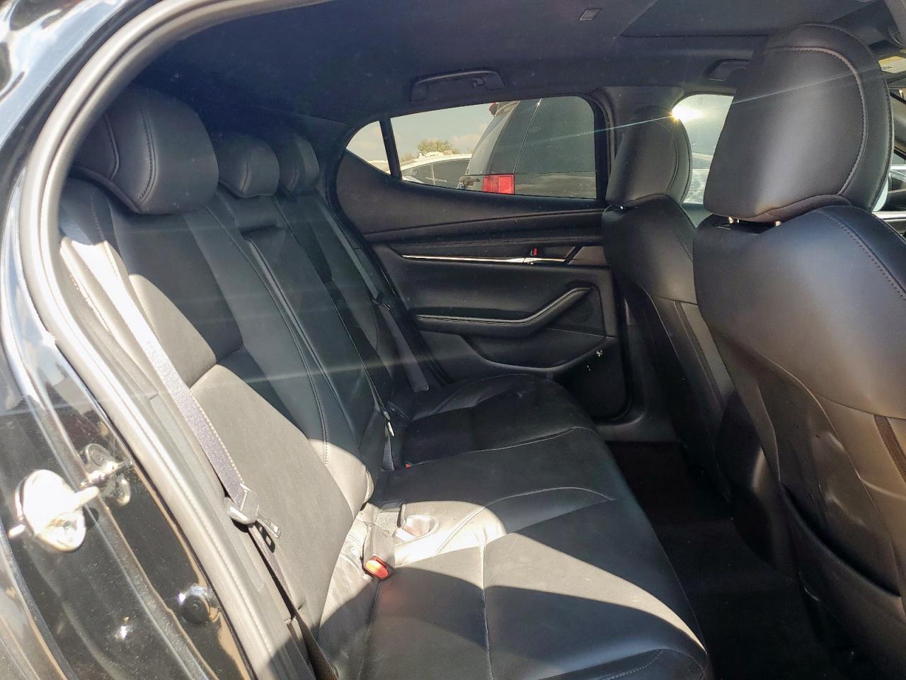 2024 Mazda 3 Preferred VIN: JM1BPALM2R1651677 Lot: 84940785