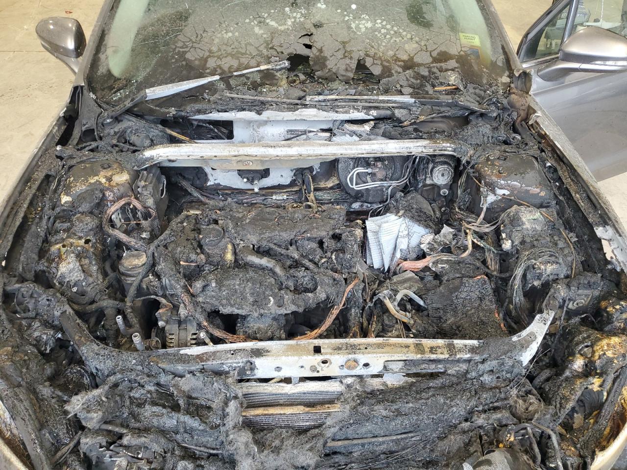 2013 Ford Fusion Se VIN: 3FA6P0HR1DR131717 Lot: 82185615