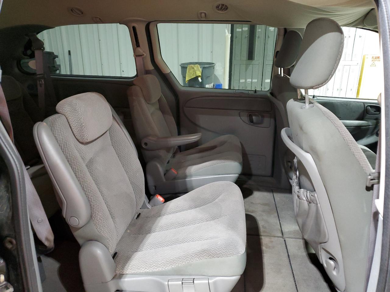 2007 Chrysler Town & Country Lx VIN: 2A4GP44R47R246344 Lot: 85298175