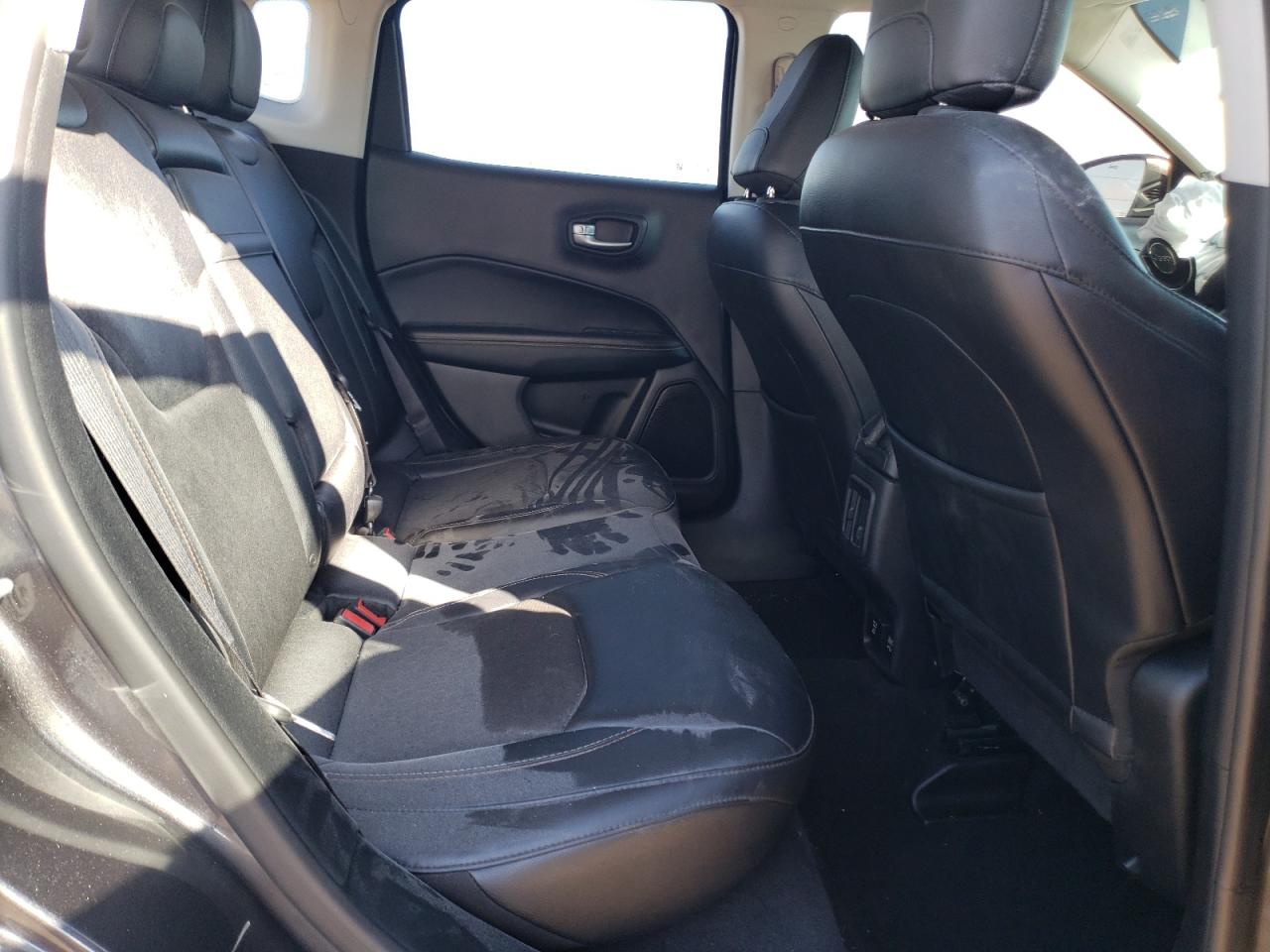 2017 Jeep Compass Latitude VIN: 3C4NJDBB2HT657308 Lot: 82587485