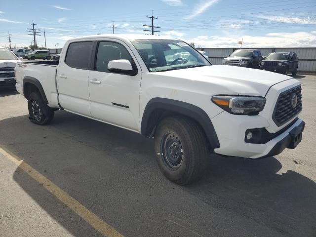  TOYOTA TACOMA 2023 Белы