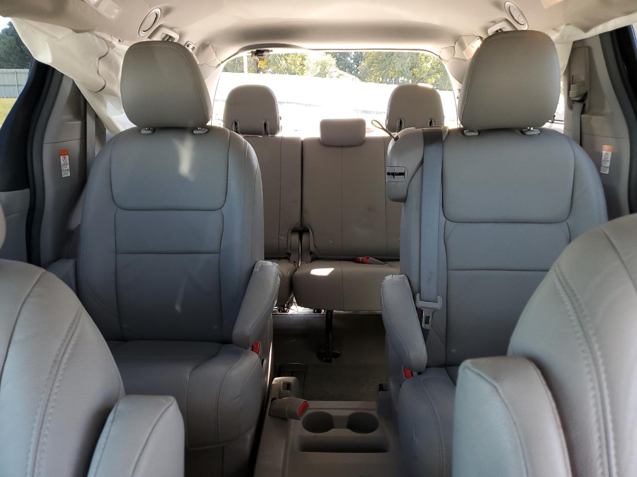 2015 Toyota Sienna Le VIN: 5TDKK3DC1FS602128 Lot: 81999585