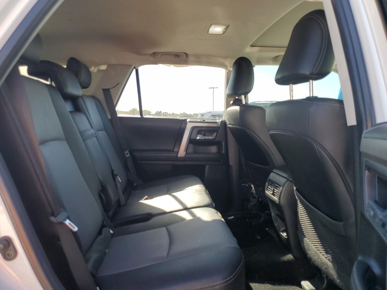 2024 Toyota 4Runner Sr5 VIN: JTEFU5JR2R5309313 Lot: 87469305