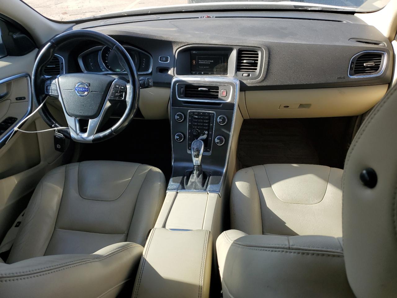 2015 Volvo V60 Premier+ VIN: YV1612SC8F1207002 Lot: 85671575