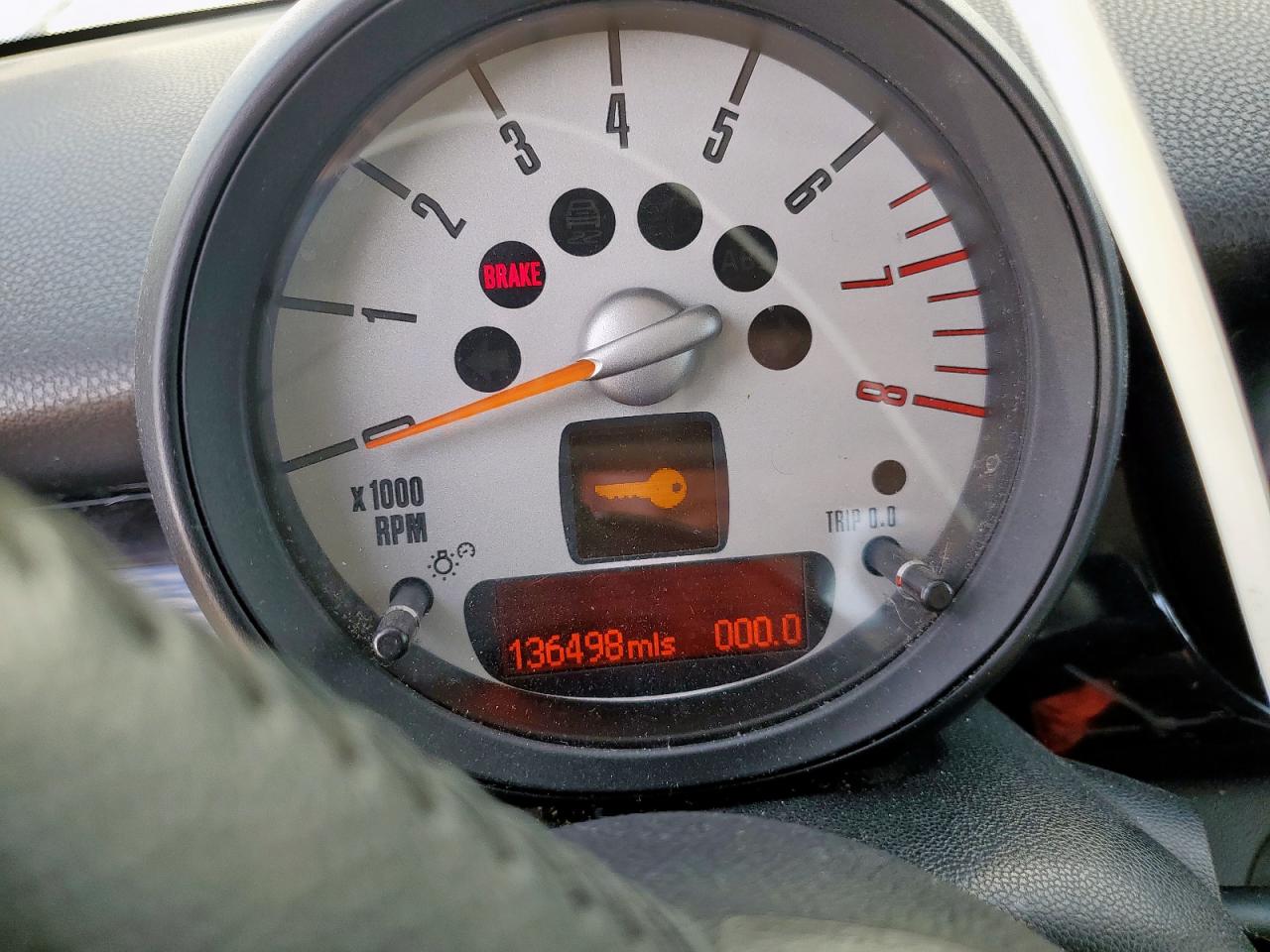 2011 Mini Cooper VIN: WMWSU3C54BT182371 Lot: 85573295