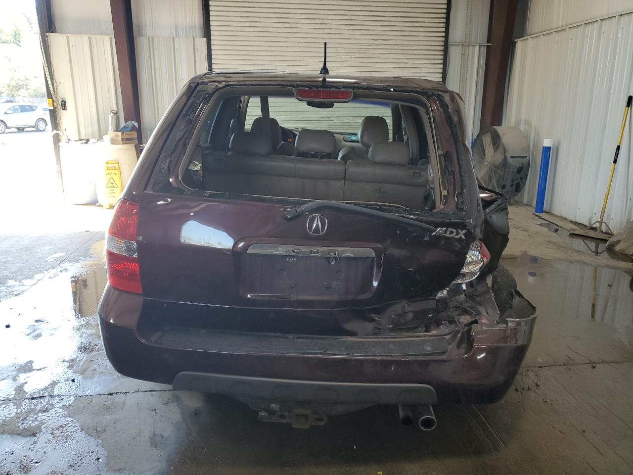 2001 Acura Mdx VIN: 2HNYD182X1H513573 Lot: 82200275