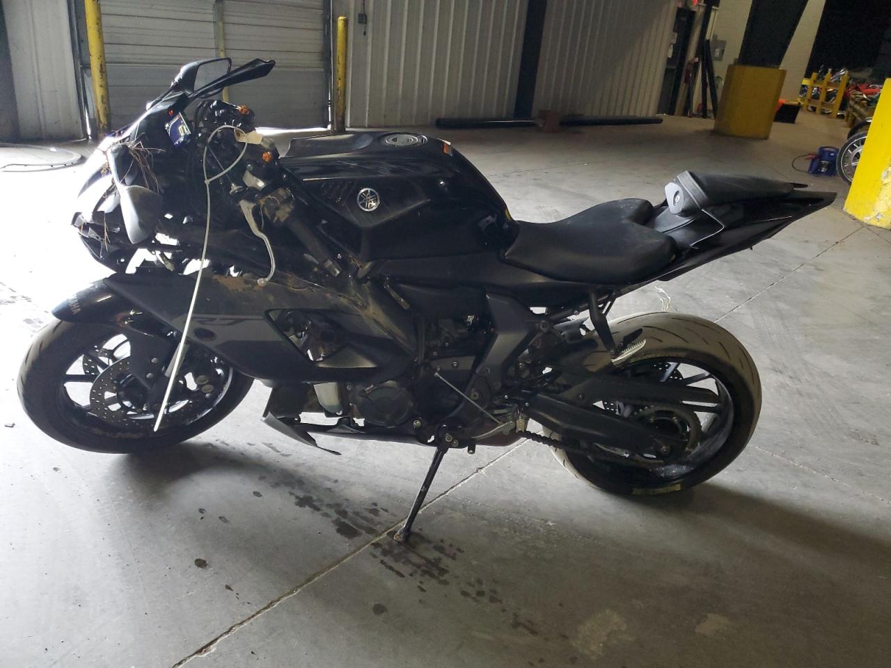 2025 Yamaha Yzfr7 VIN: JYARM38E3SA015789 Lot: 90326075