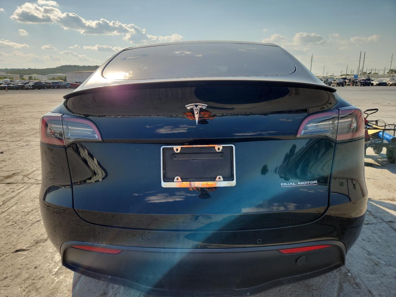 2022 Tesla Model Y VIN: 7SAYGDEF6NF344365 Lot: 85190835