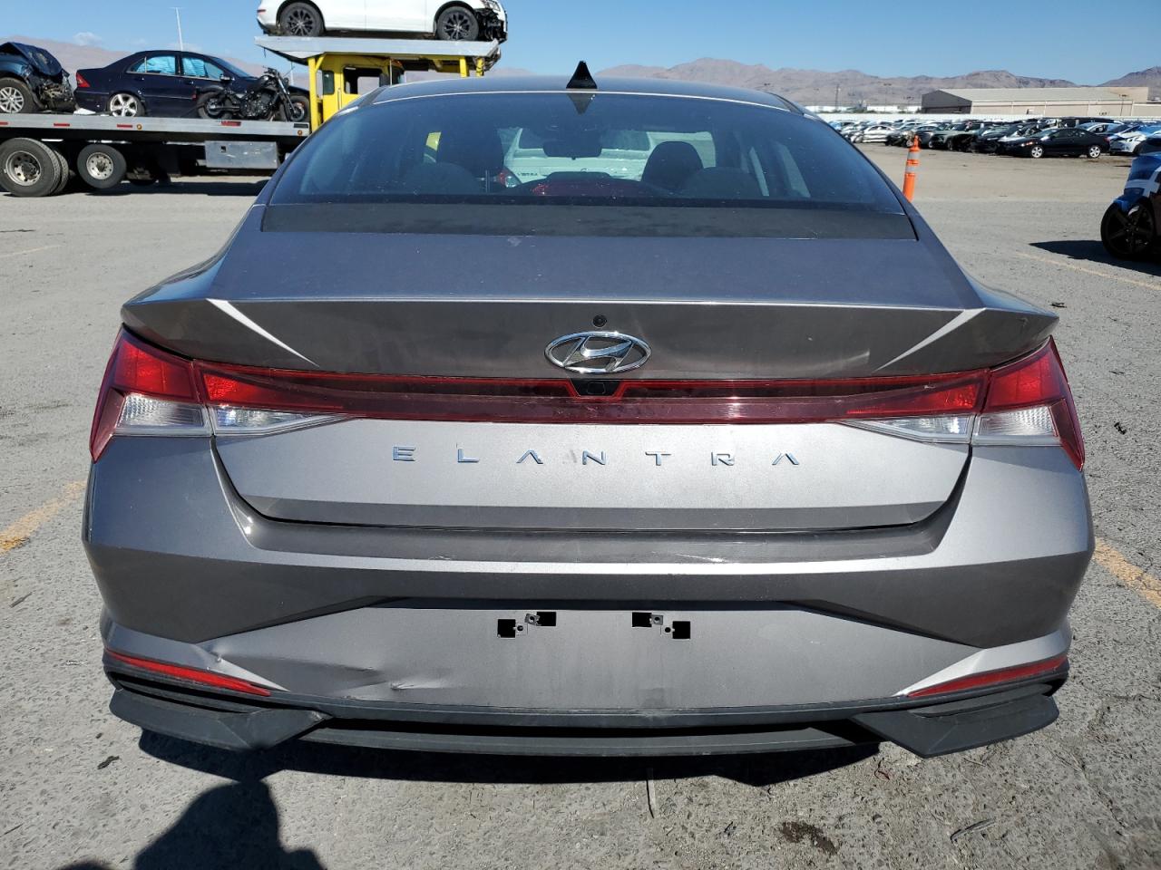 2022 Hyundai Elantra Sel VIN: KMHLM4AG3NU301443 Lot: 86900955