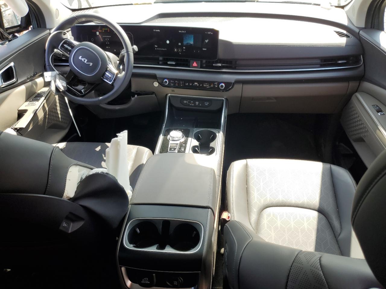 2026 Kia Carnival Sx VIN: KNDNE5KA6T6092582 Lot: 85136835