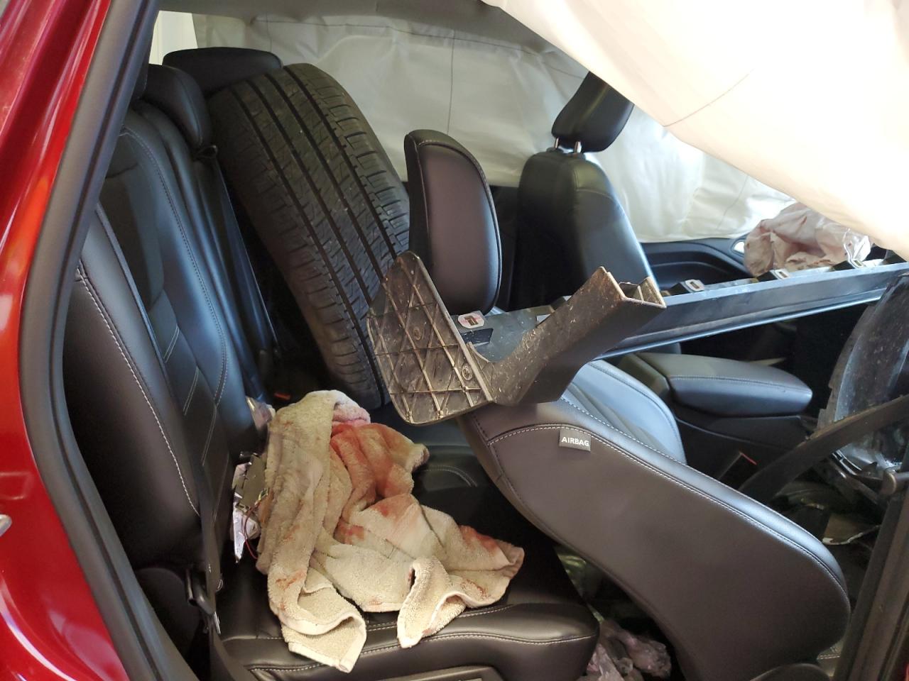 2018 Ford Escape Titanium VIN: 1FMCU9J97JUA46028 Lot: 86855505