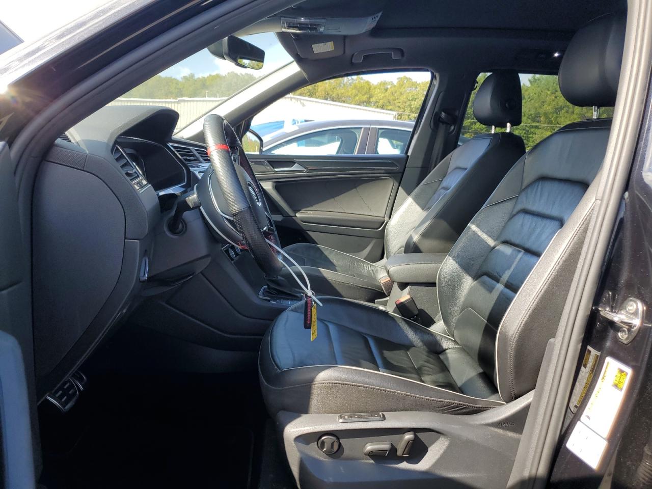 2019 Volkswagen Tiguan Sel Premium VIN: 3VV4B7AXXKM123869 Lot: 85142125