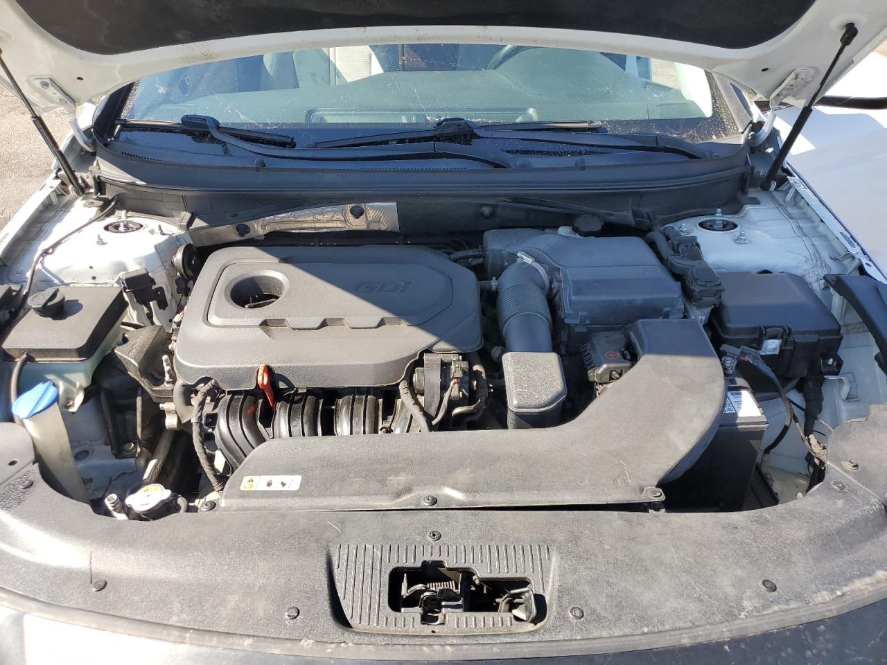 2015 Hyundai Sonata Se VIN: 5NPE24AF5FH199570 Lot: 85672295