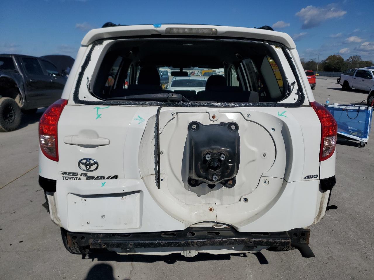 2008 Toyota Rav4 VIN: JTMBD33V685193355 Lot: 82748775