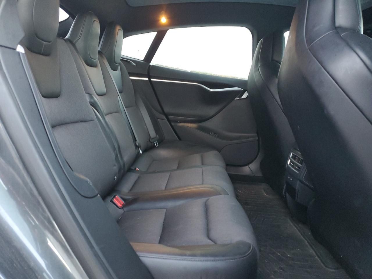 2017 Tesla Model S VIN: 5YJSA1E24HF214458 Lot: 89883625