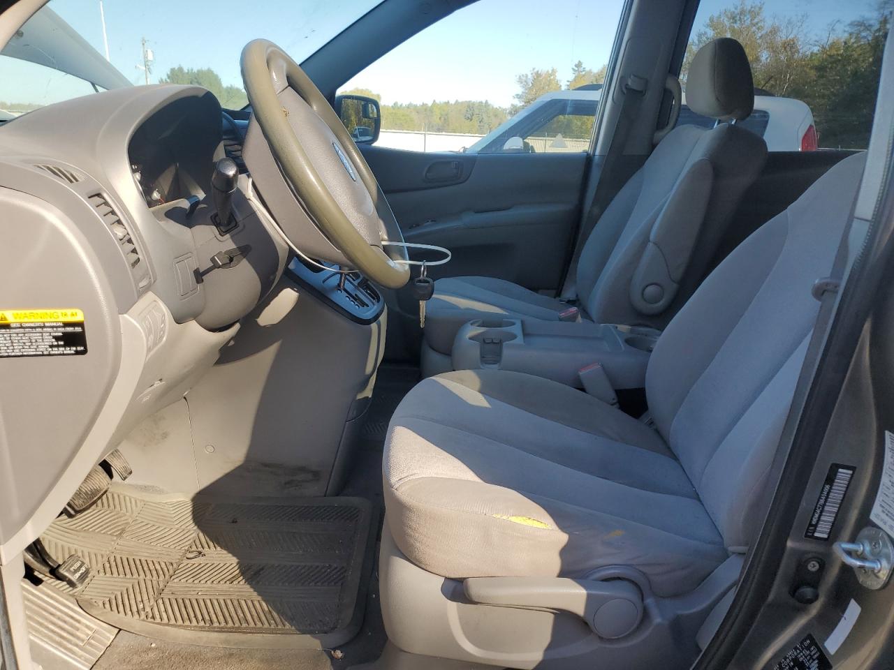 2011 Kia Sedona Lx VIN: KNDMG4C77B6404006 Lot: 84786095