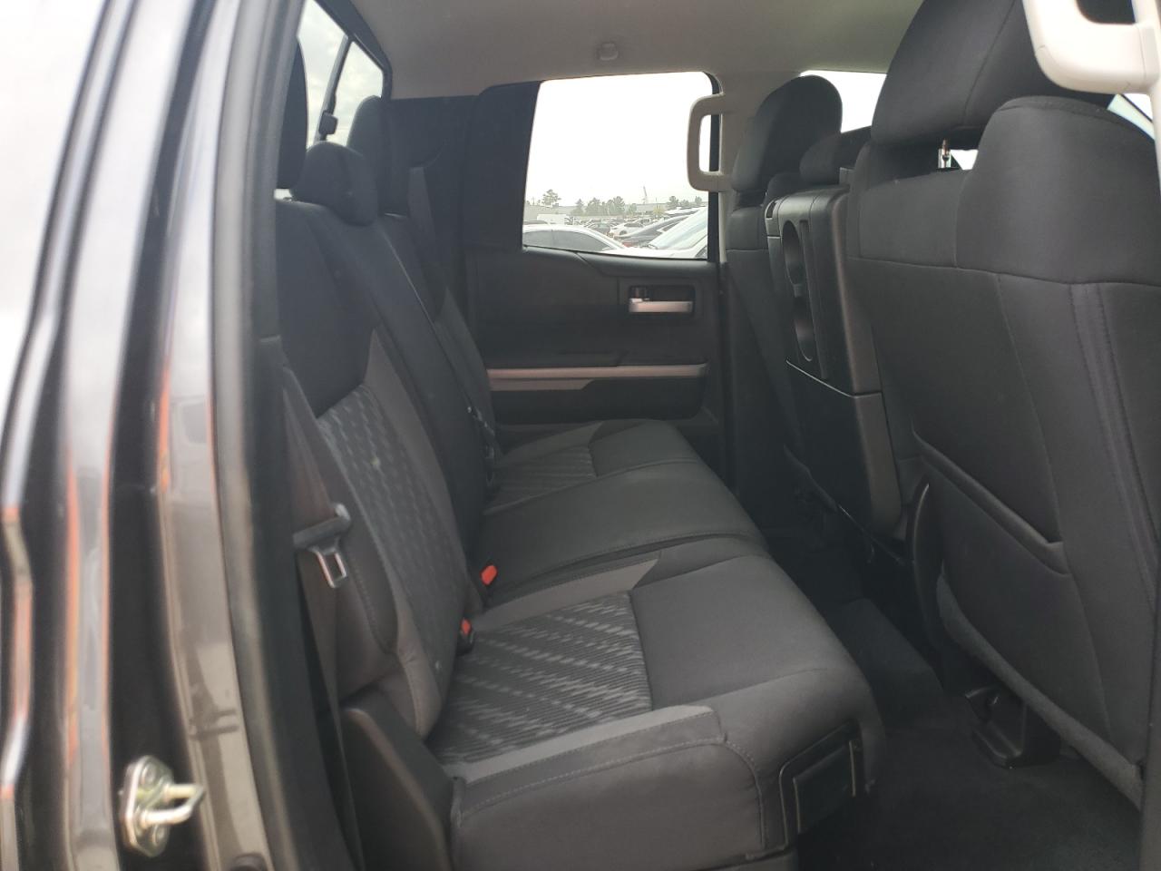 2020 Toyota Tundra Double Cab Sr VIN: 5TFRY5F1XLX268899 Lot: 82508895