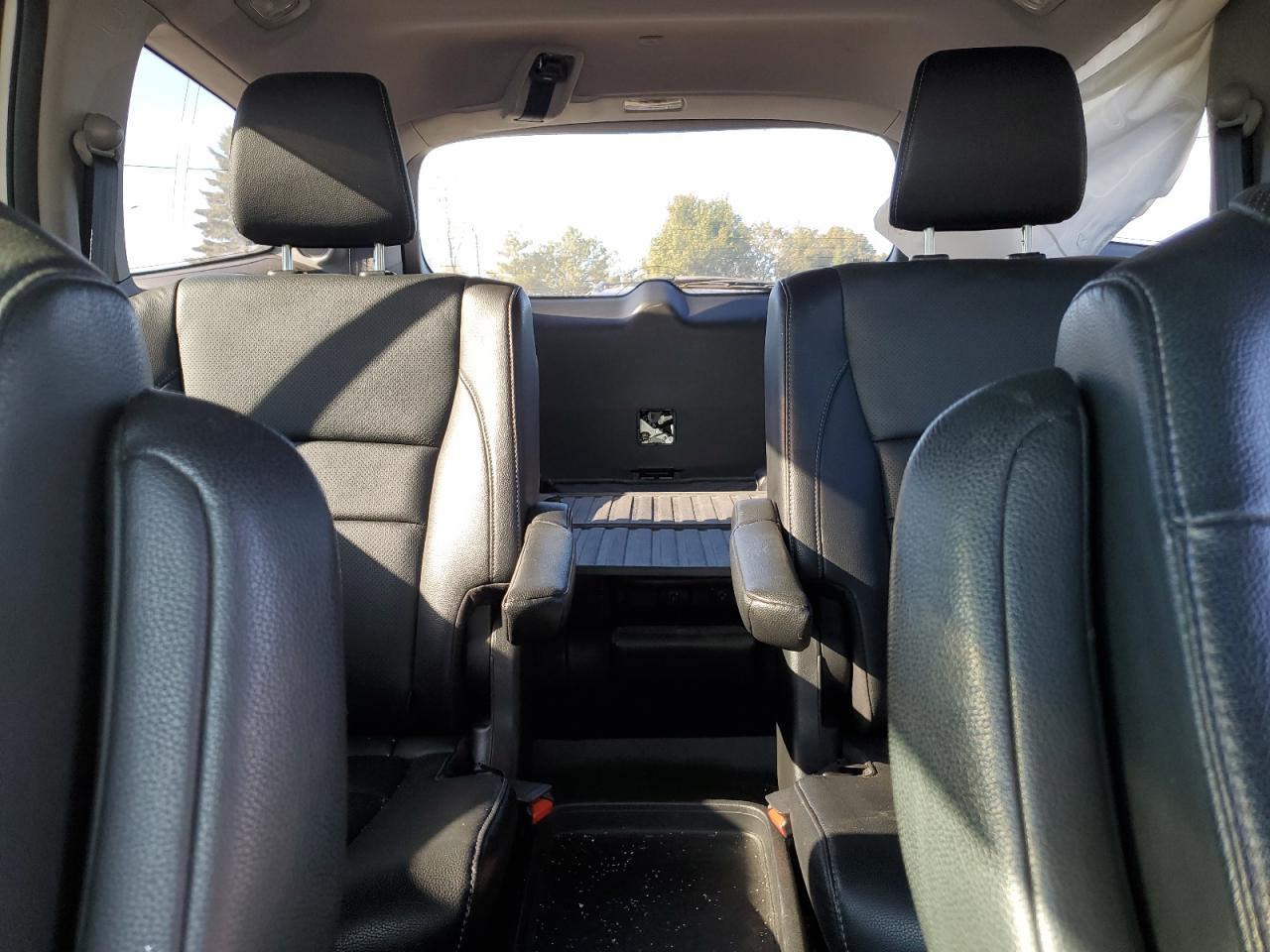 2016 Honda Pilot Touring VIN: 5FNYF6H98GB501186 Lot: 85890575