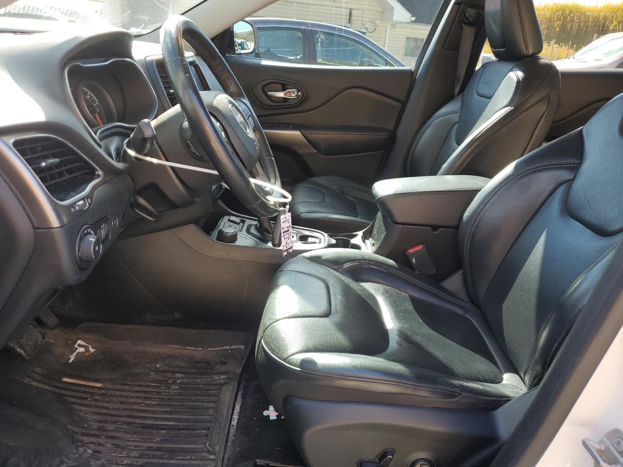 2019 Jeep Cherokee Limited VIN: 1C4PJMDX0KD216825 Lot: 82606345