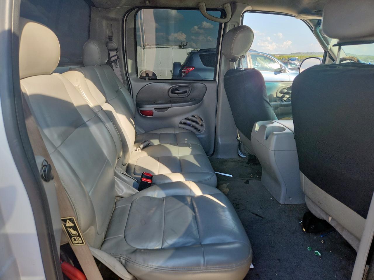 2002 Ford F150 Supercrew VIN: 1FTRW07L02KC24950 Lot: 85846165