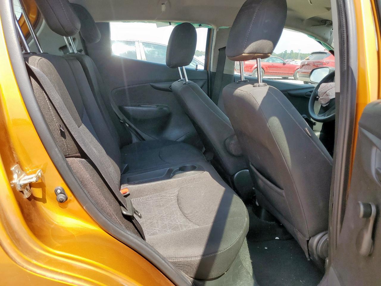 2019 Chevrolet Spark Ls VIN: KL8CB6SA5KC800335 Lot: 81913905