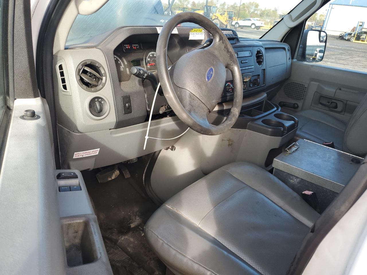 2010 Ford Econoline E350 Super Duty Van VIN: 1FTSE3EL9ADA87650 Lot: 86701435