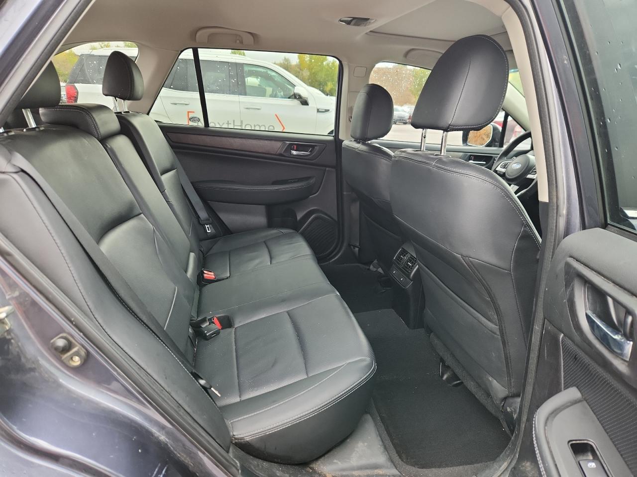 2017 Subaru Outback 3.6R Limited VIN: 4S4BSENC2H3207028 Lot: 85571965