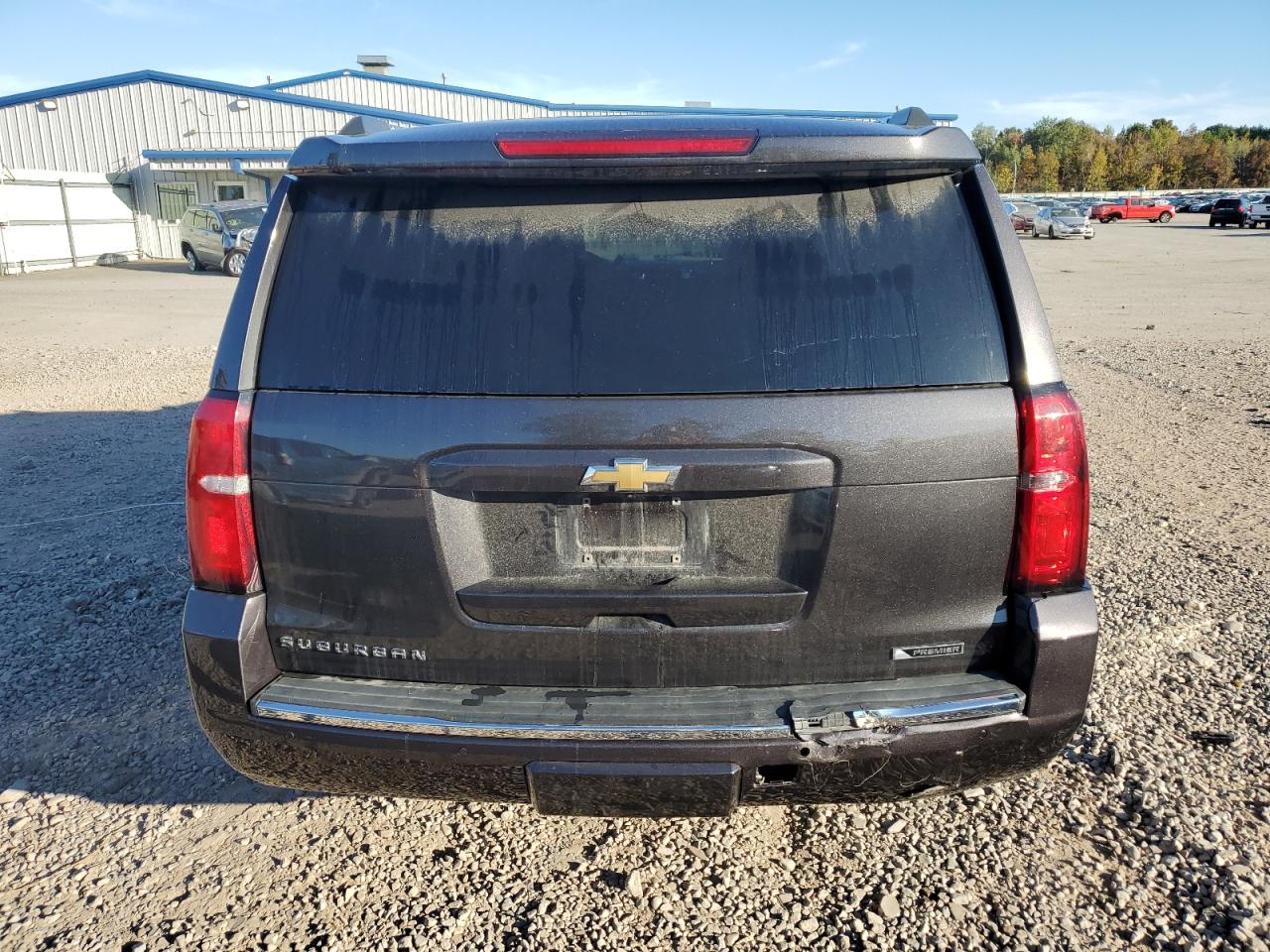 2018 Chevrolet Suburban K1500 Premier VIN: 1GNSKJKCXJR243819 Lot: 85523015