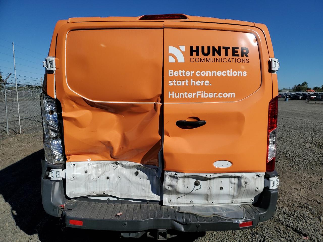 2017 Ford Transit T-150 VIN: 1FTYE1ZM4HKA72903 Lot: 84230375