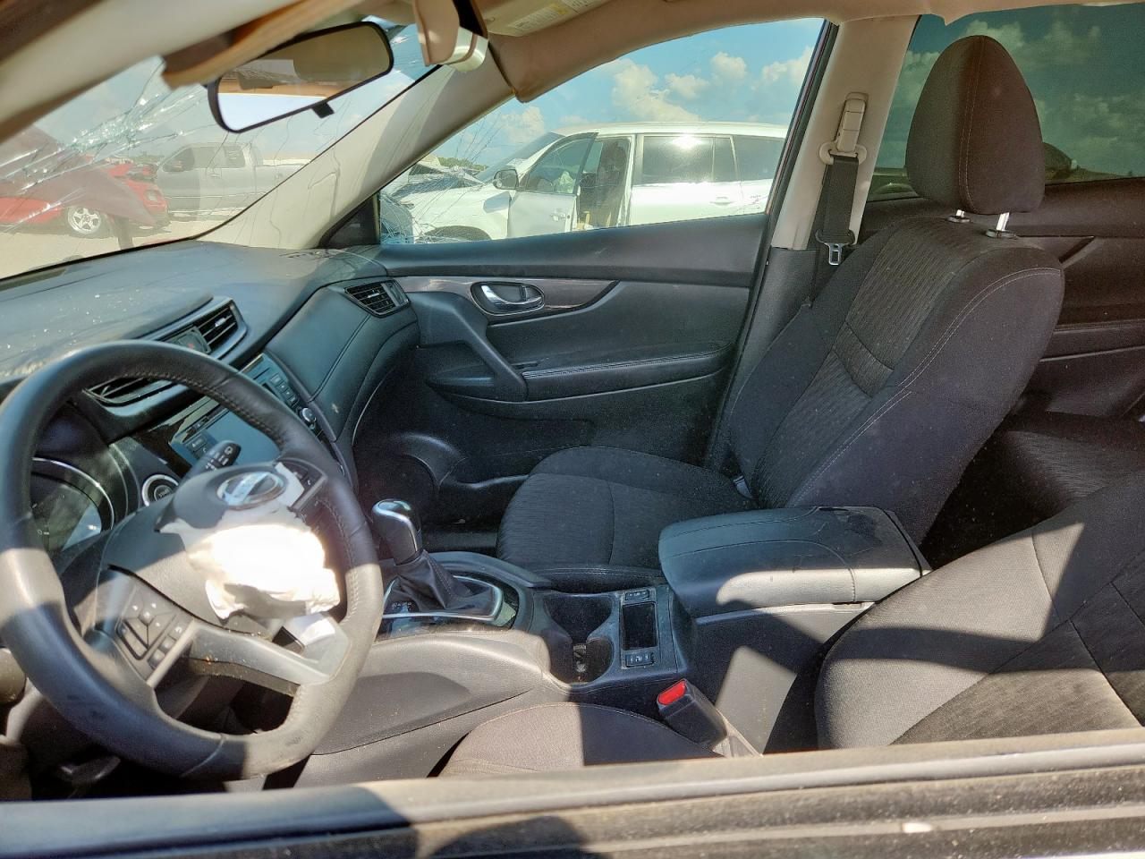 2019 Nissan Rogue S VIN: 5N1AT2MT5KC785141 Lot: 82228035