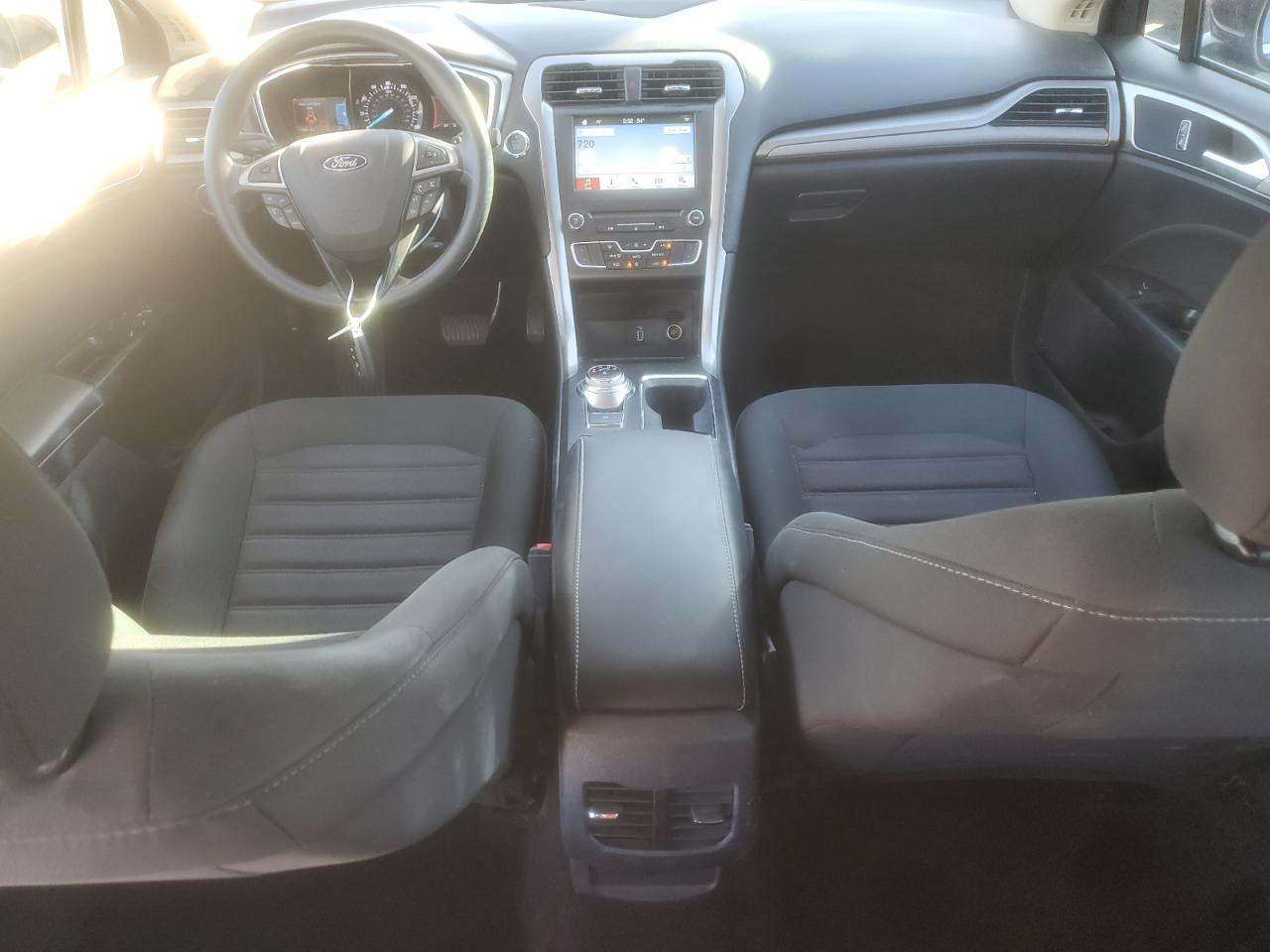 2017 Ford Fusion Se VIN: 3FA6P0HD9HR372659 Lot: 91264655