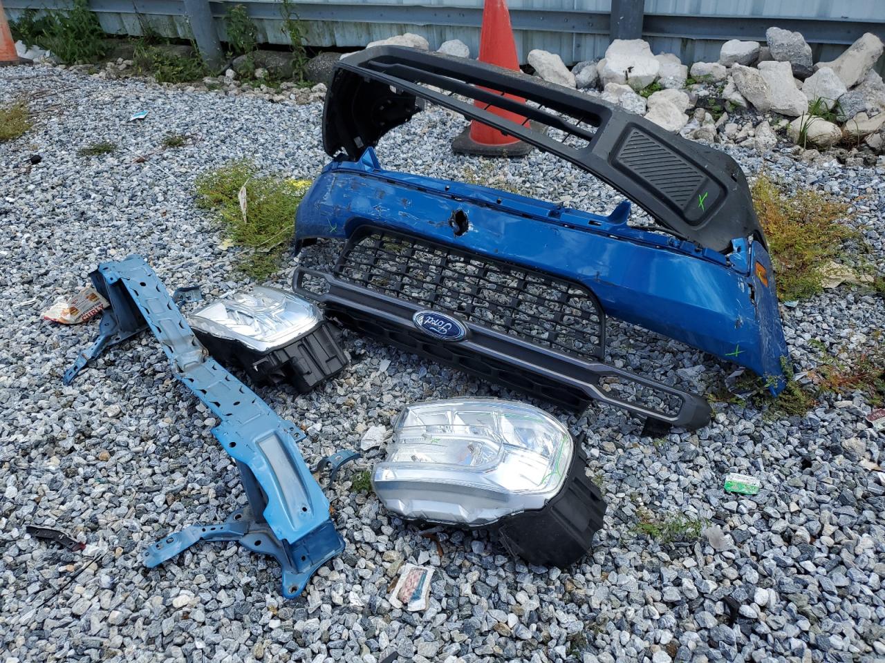 2022 Ford Maverick Xl VIN: 3FTTW8E34NRA73831 Lot: 85833235