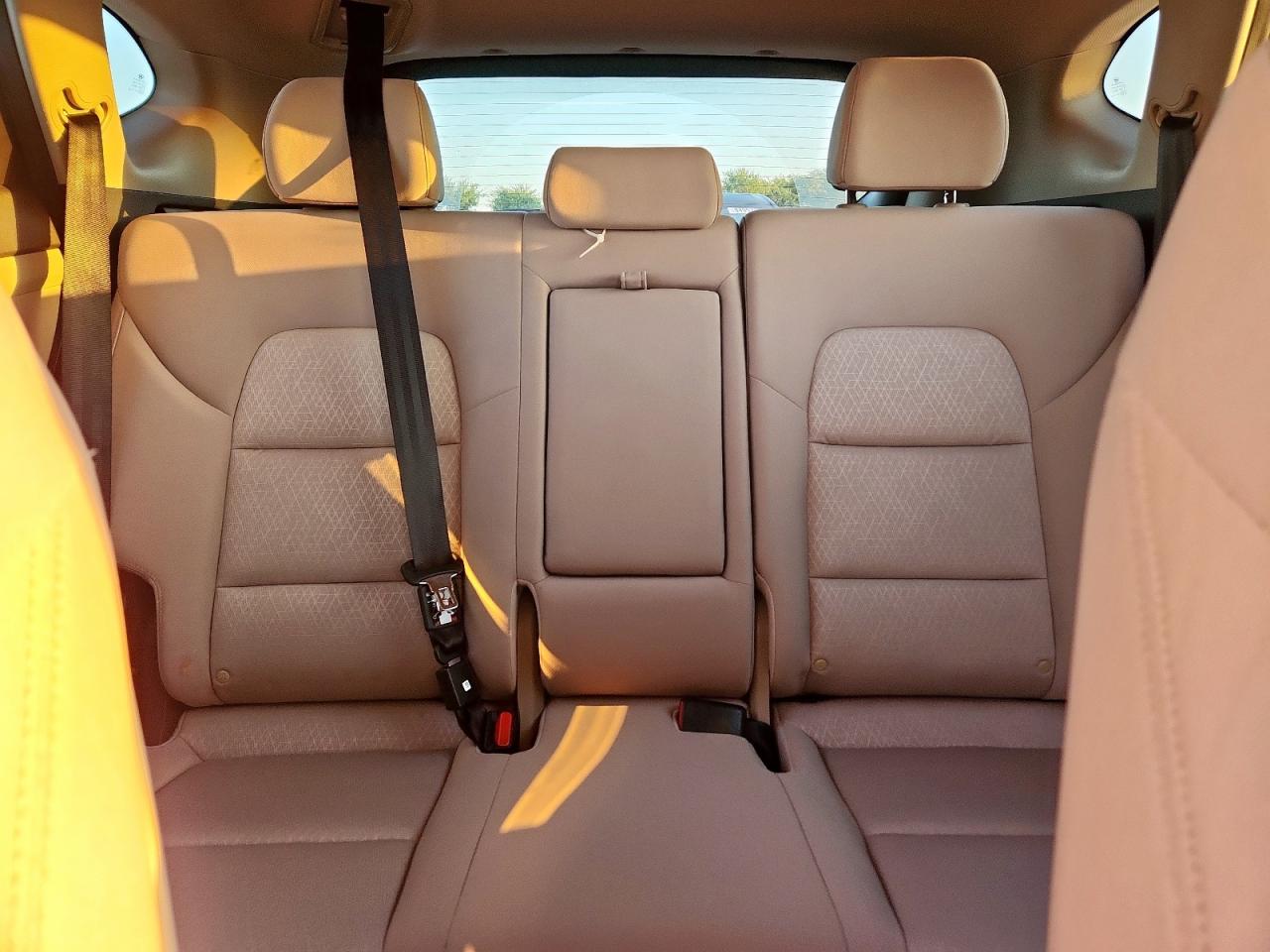 2016 Hyundai Tucson Se VIN: KM8J23A49GU122565 Lot: 85314425