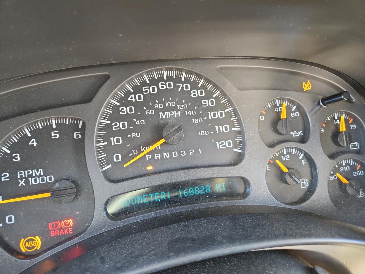 2005 GMC Yukon VIN: 1GKEK13T85R108840 Lot: 87410595