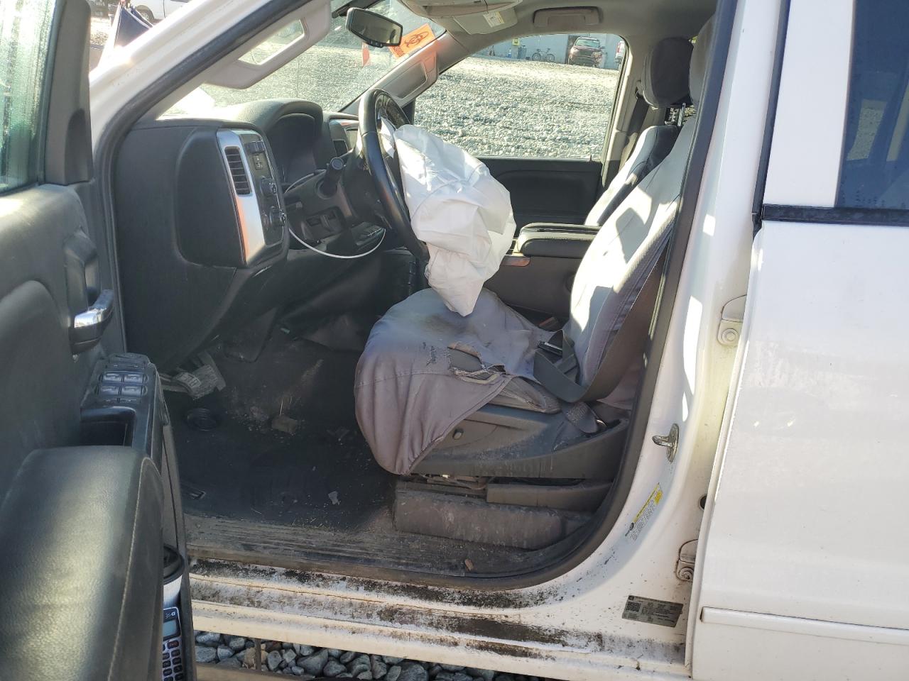 2018 Chevrolet Silverado K1500 Lt VIN: 3GCUKREC9JG609278 Lot: 81902395