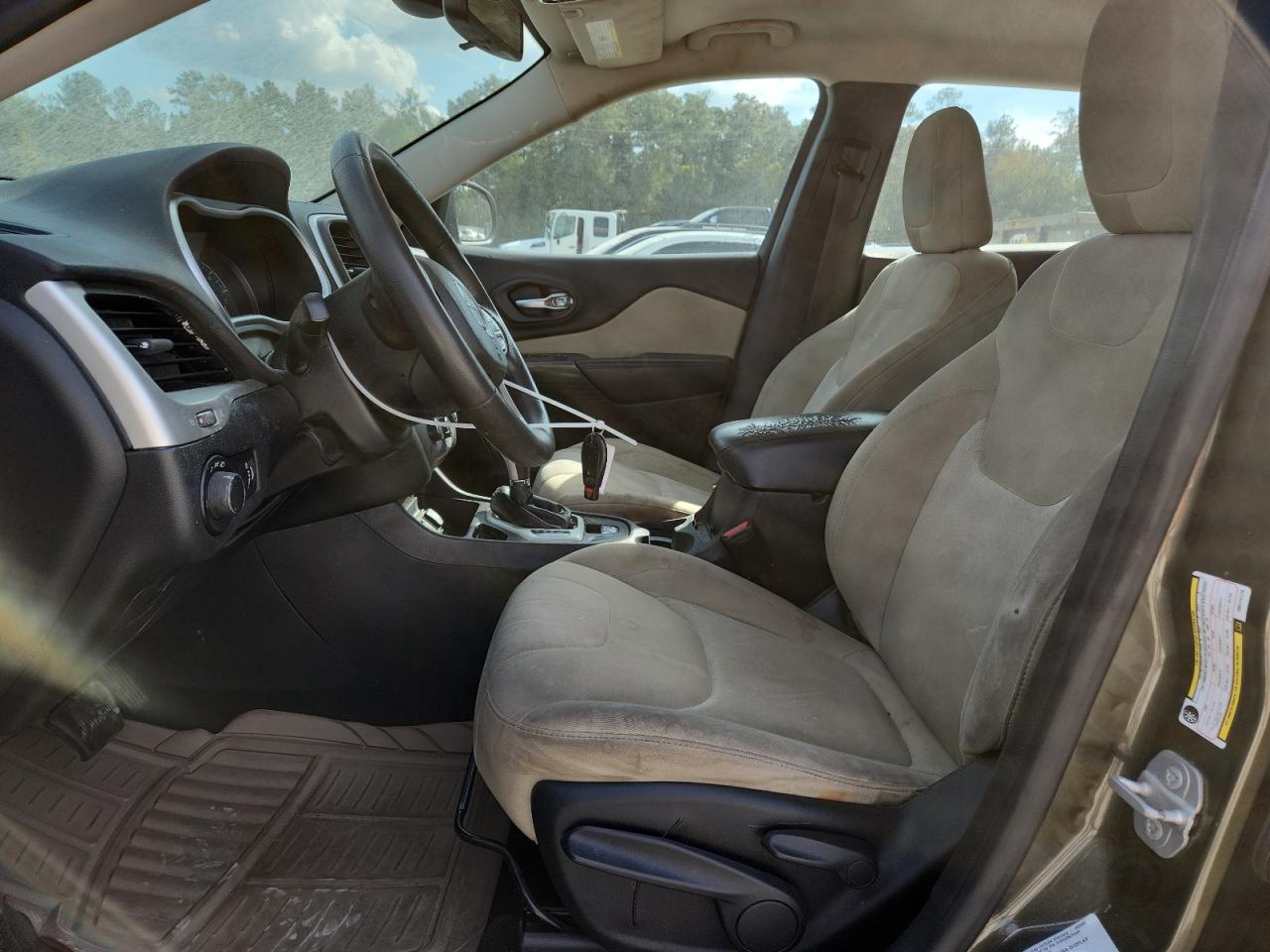 2016 Jeep Cherokee Sport VIN: 1C4PJLAB1GW114173 Lot: 82322895