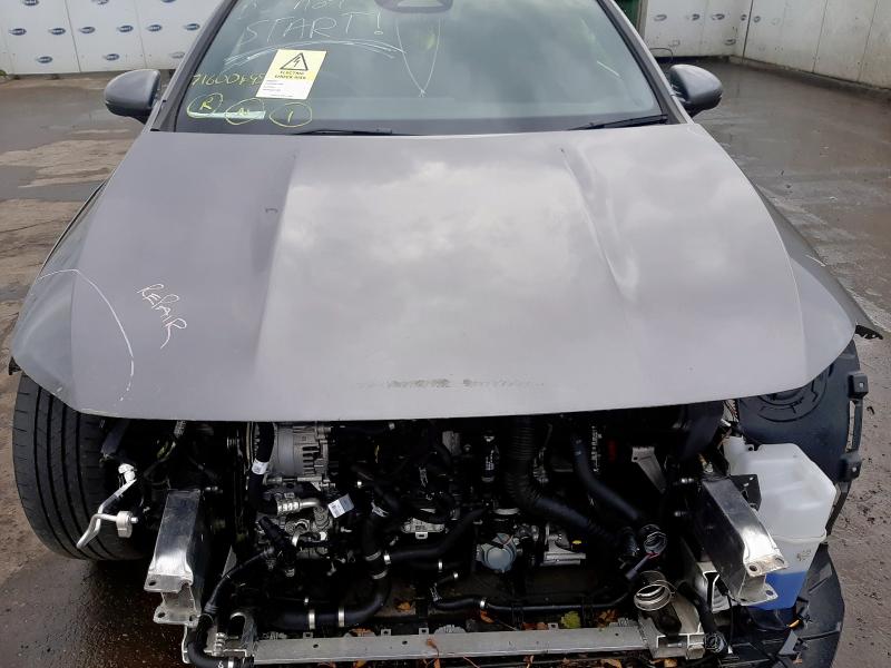 2025 MERCEDES-BENZ CLA CLA 200 AMG LINE EXECUTIVE 4DR TIP AUTO