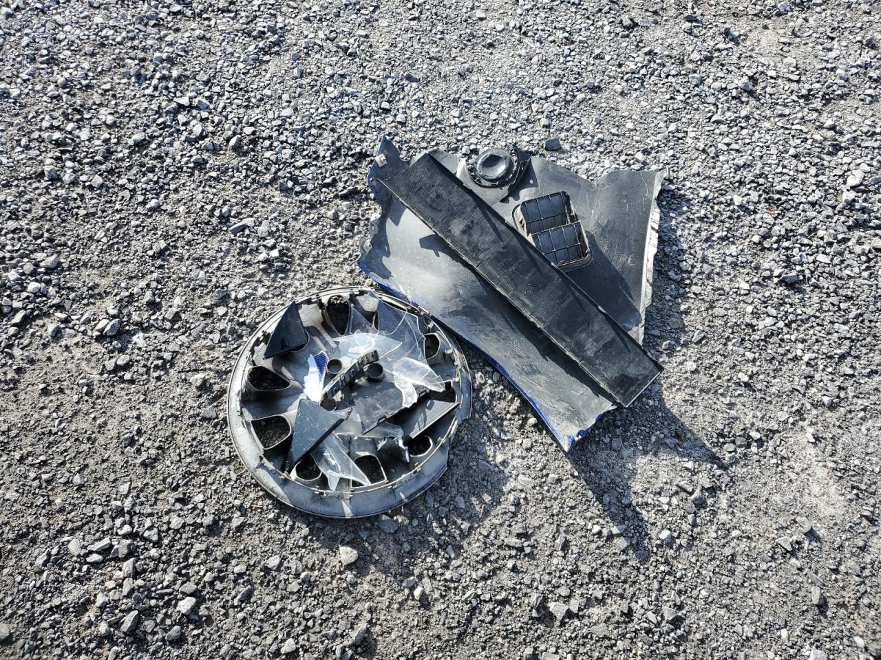 2015 Nissan Versa Note S VIN: 3N1CE2CP4FL420054 Lot: 69095195