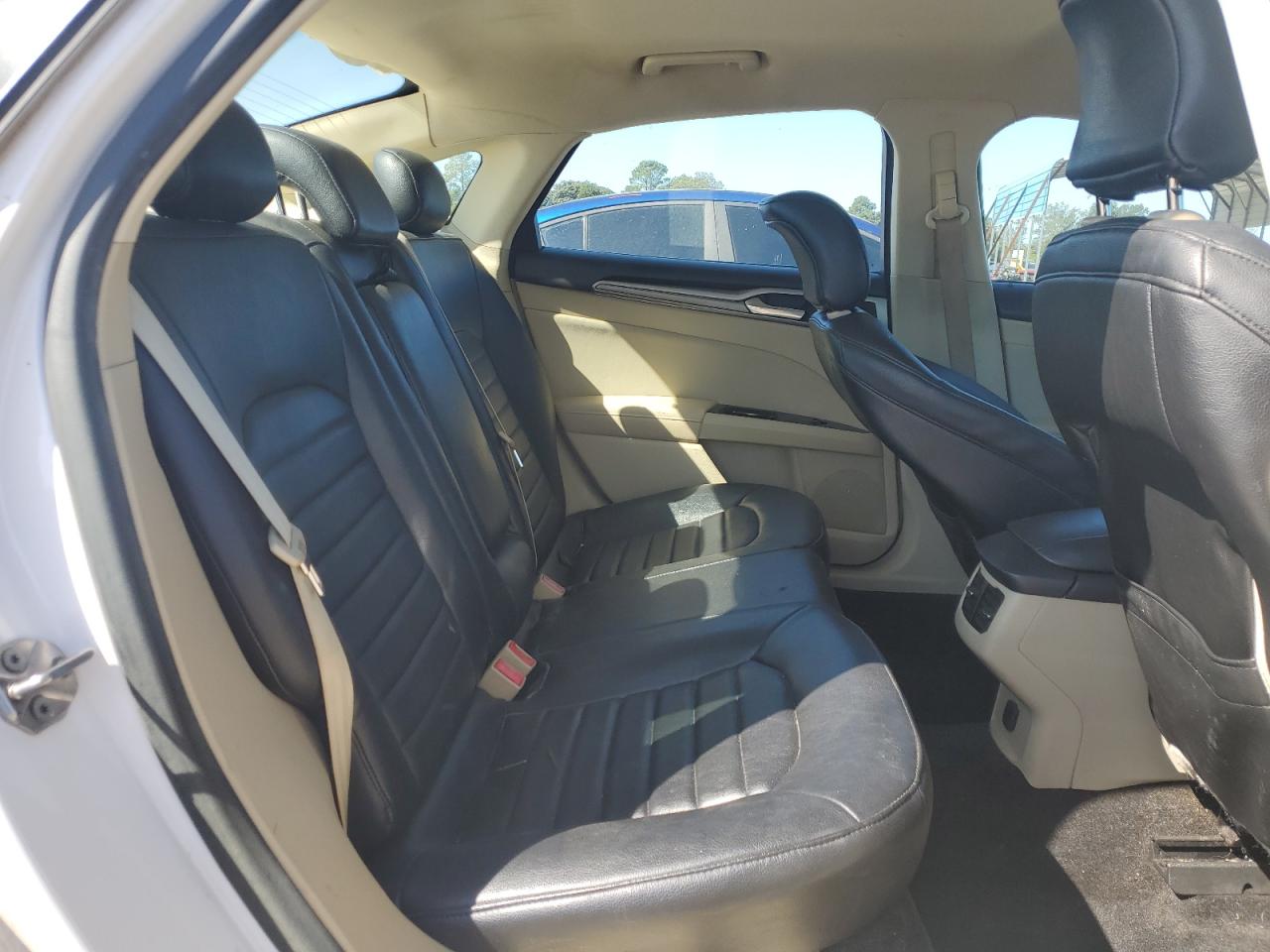 2015 Ford Fusion Se VIN: 1FA6P0HD0F5119942 Lot: 82395855